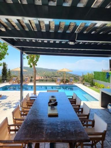 "Stergiou Luxury Apartment 2Nd Floor" Με Κοινη Πισινα Saronida Dış mekan fotoğraf