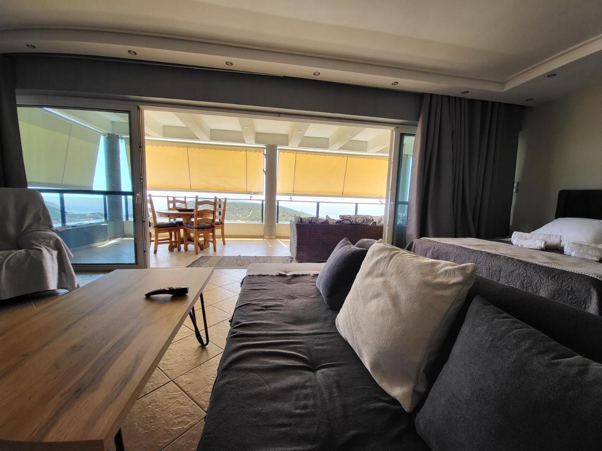 "Stergiou Luxury Apartment 2Nd Floor" Με Κοινη Πισινα Saronida Dış mekan fotoğraf