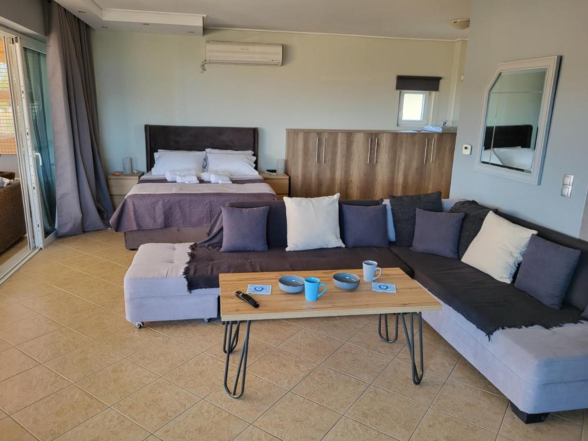 "Stergiou Luxury Apartment 2Nd Floor" Με Κοινη Πισινα Saronida Dış mekan fotoğraf